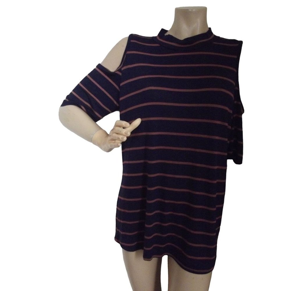 Free Kisses Plus 1X Navy Blue & Brown Striped Rayon Cold Shoulder T-Shirt 18-20